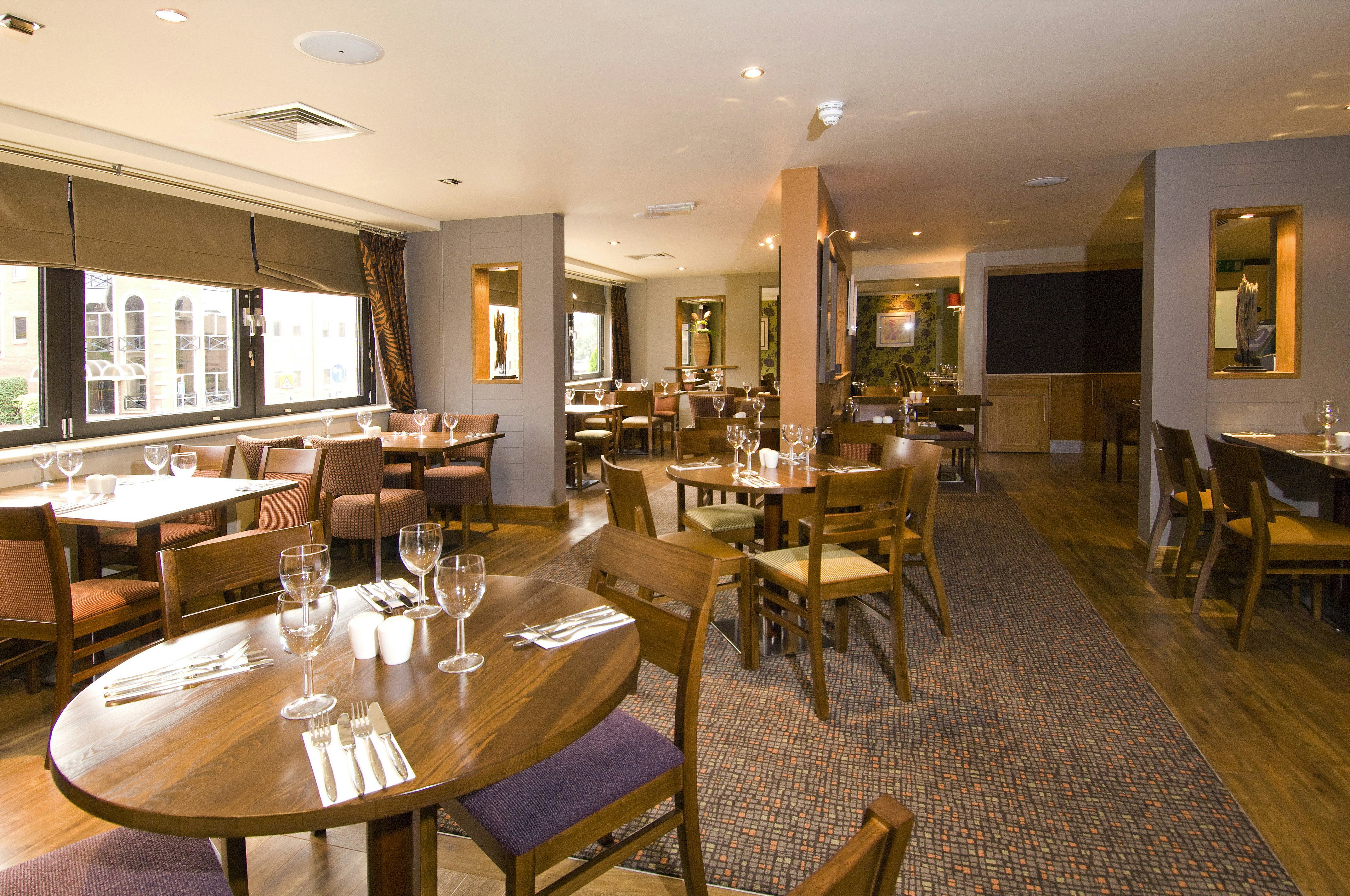 Premier Inn Brentwood 27/39