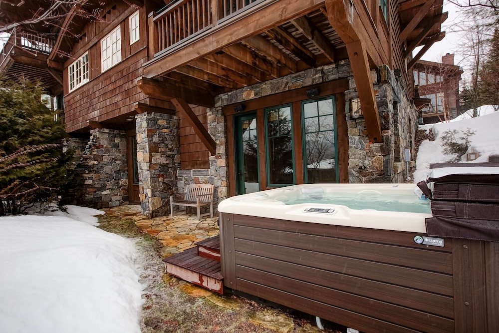 The Lodge At Spruce Peak 47/83