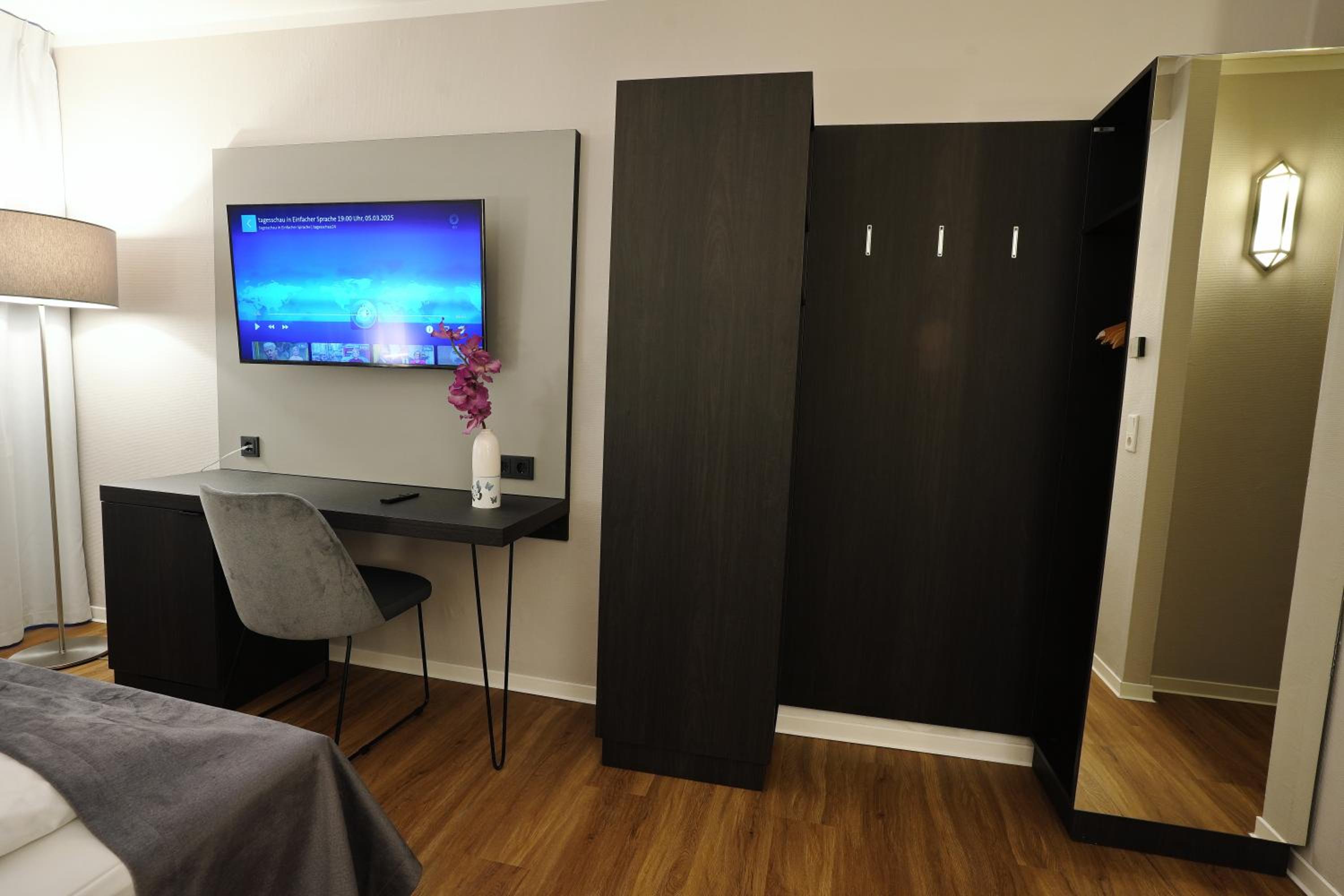 Hotel B99 28/39