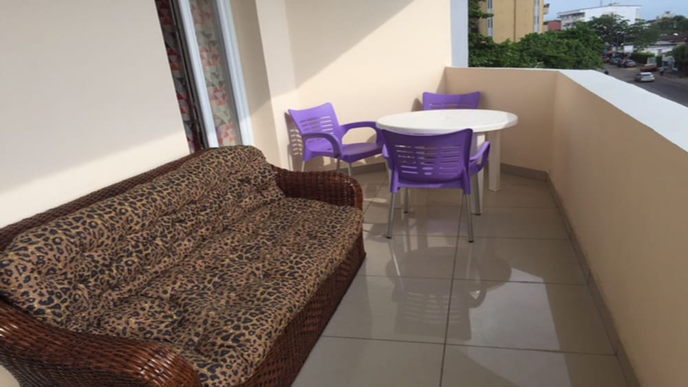 Le Buffle Noir Douala 5/20