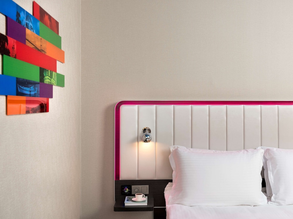 Park Inn By Radisson Istanbul Atasehir 12/85