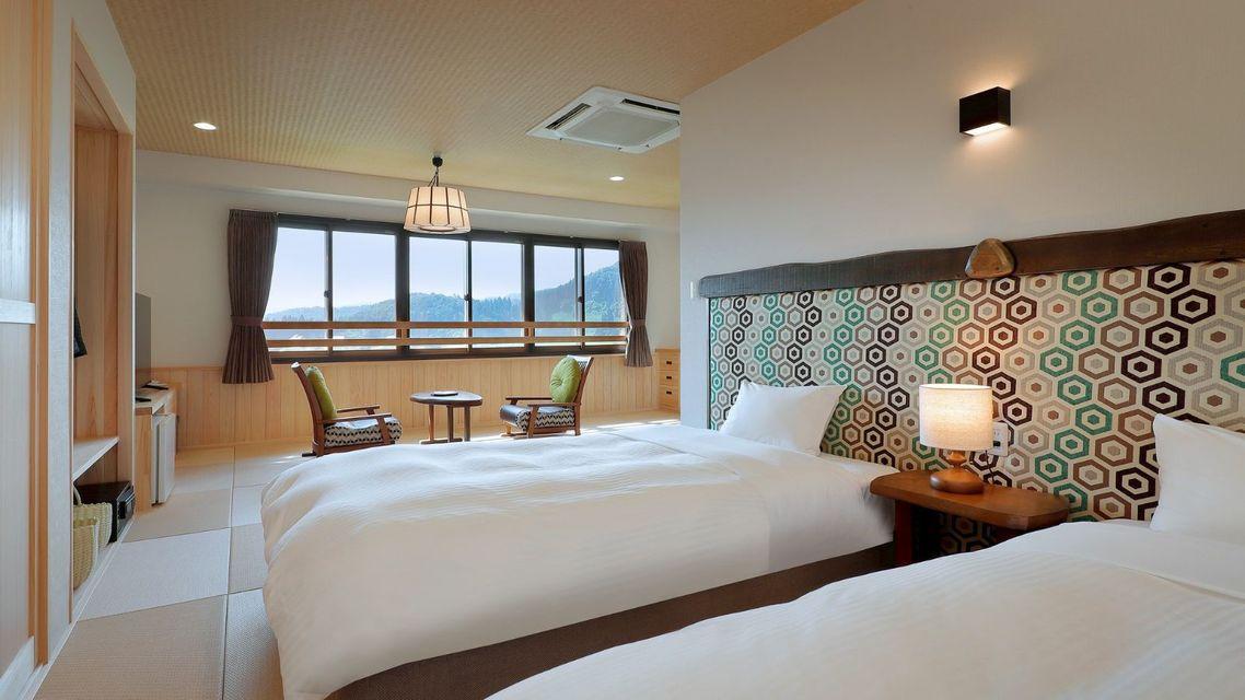 Semi Western, Style, 6 Beds