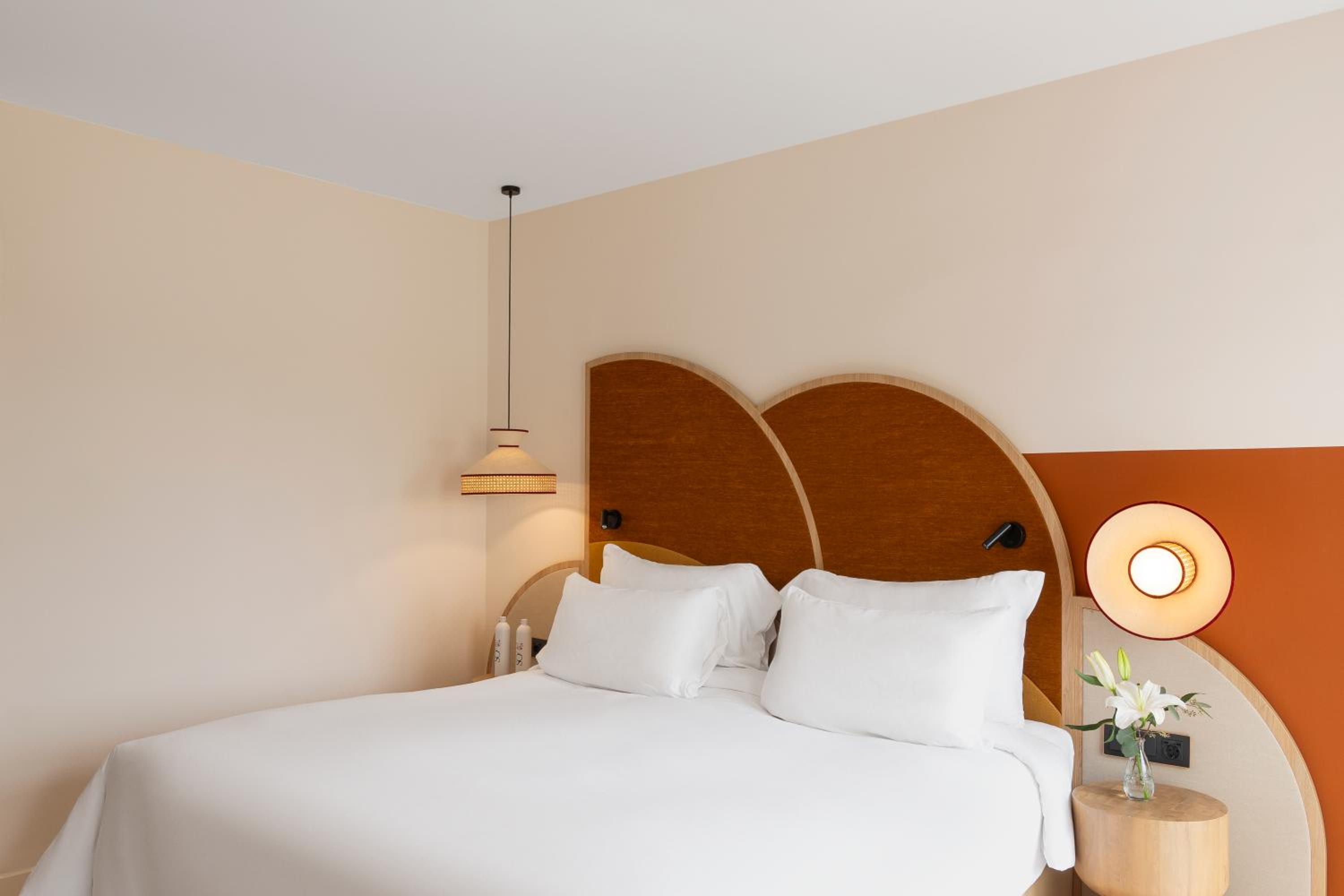 غرفة مريحة بسرير مزدوج، SO/Sotogrande Spa & Golf Resort Hotel 9/10
