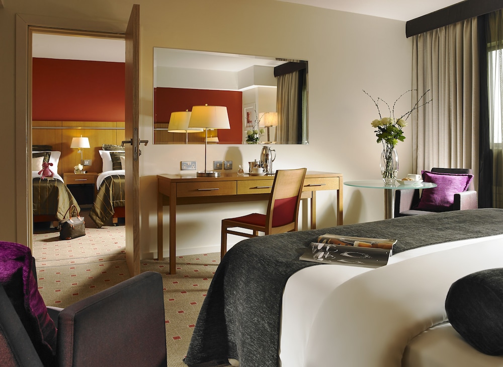 Clayton Hotel Liffey Valley 12/36