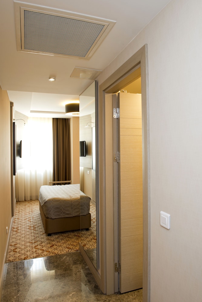 Nidya Hotel Galataport 20/60