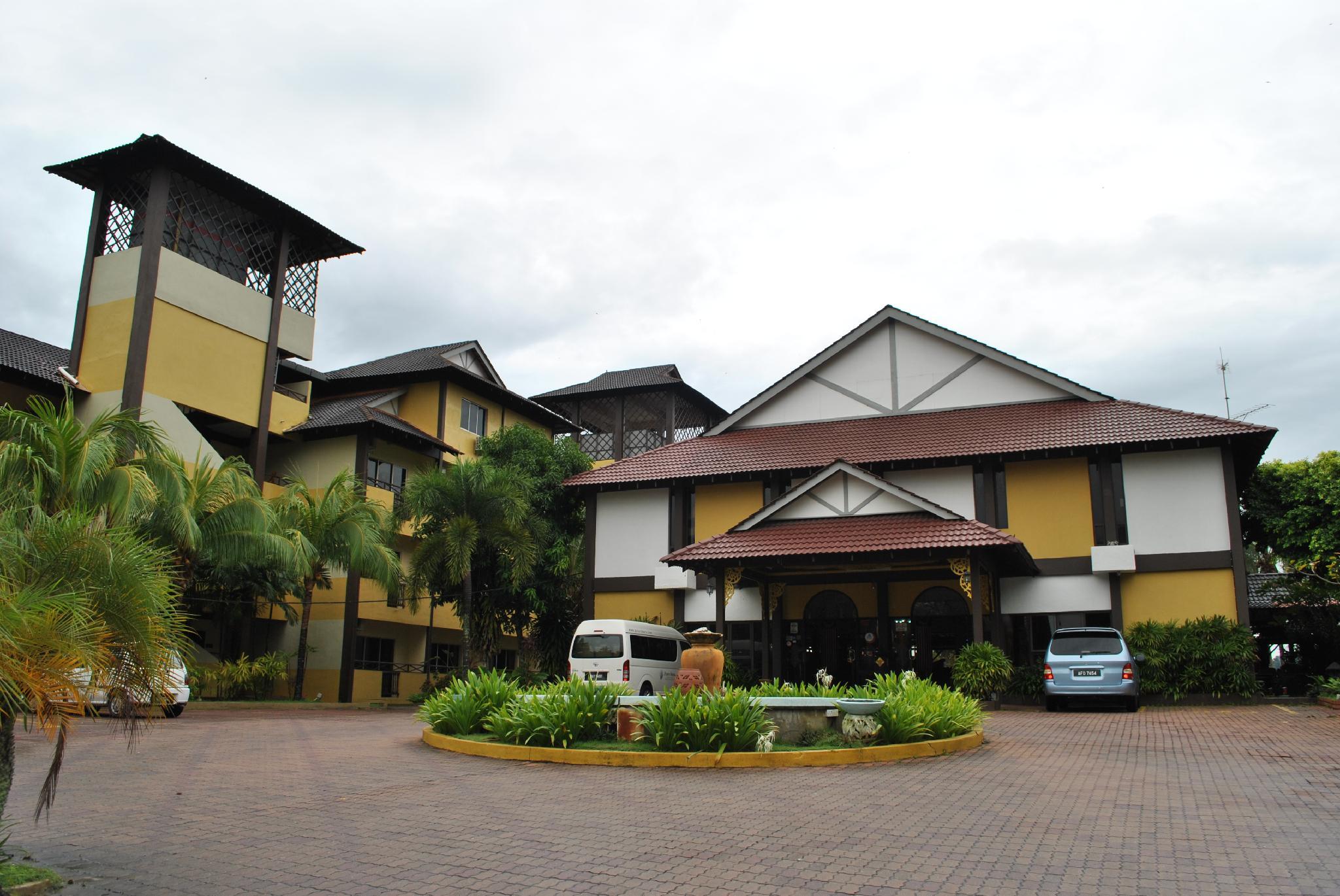 Puteri Bayu Beach Resort 1/42