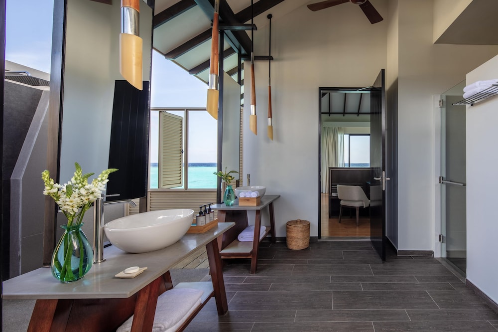 NH Collection Maldives Havodda Resort 63/81