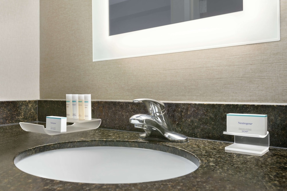 Homewood Suites by Hilton York 18/64