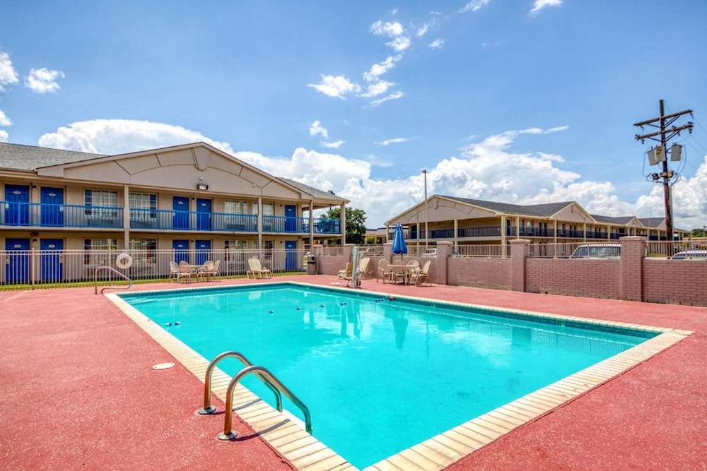 OYO Hotel Baton Rouge East I-12 Louisiana in BATON ROUGE - LA