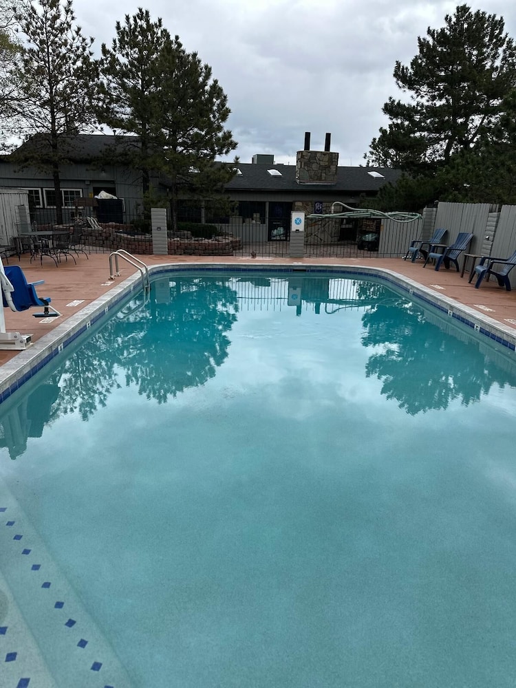 Hotel Aspen Flagstaff Grand Canyon Formerly Aspen Innsuites Flagstaff 33/60
