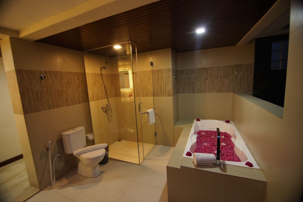 Grand Harvest Resort and Villas 75/75