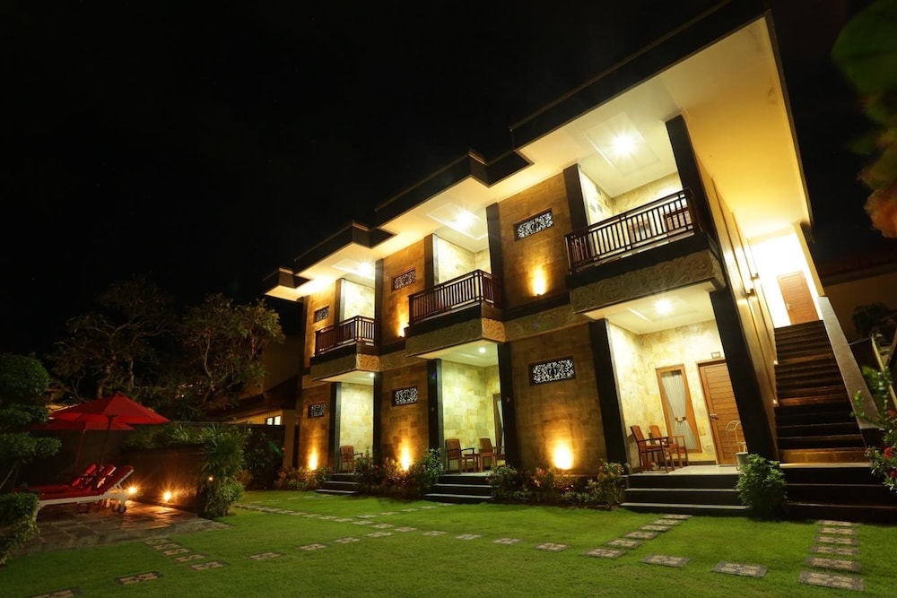 Hotel Segara Agung 1/48