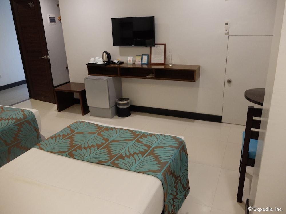 Jonys Boutique Hotel 32/58