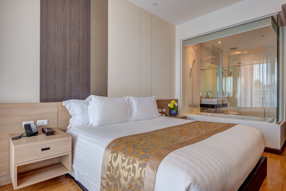 1 BEDROOM, DELUXE, APARTMENT