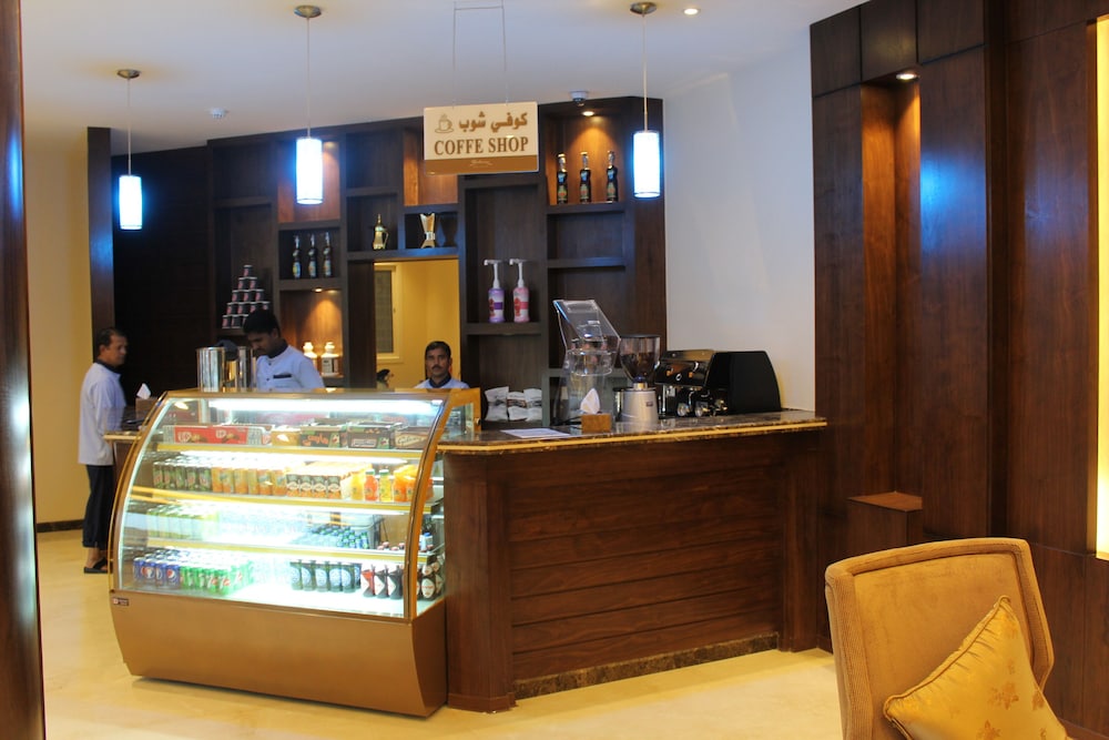 Pestana Hotel and Suites 2 4/52