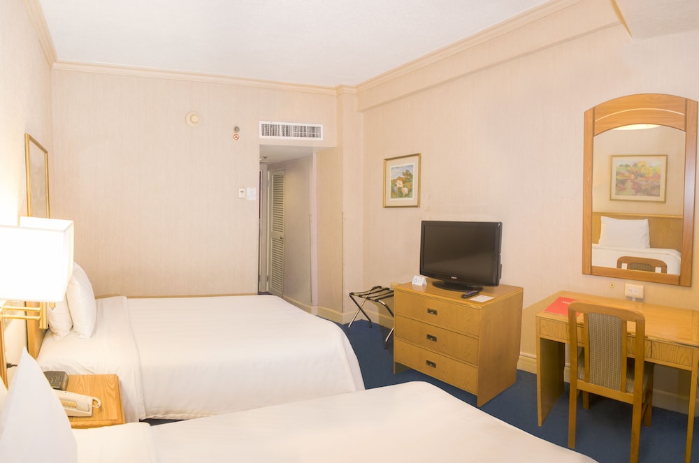 TRAVOHOTEL MONTERREY HISTORICO 12/41