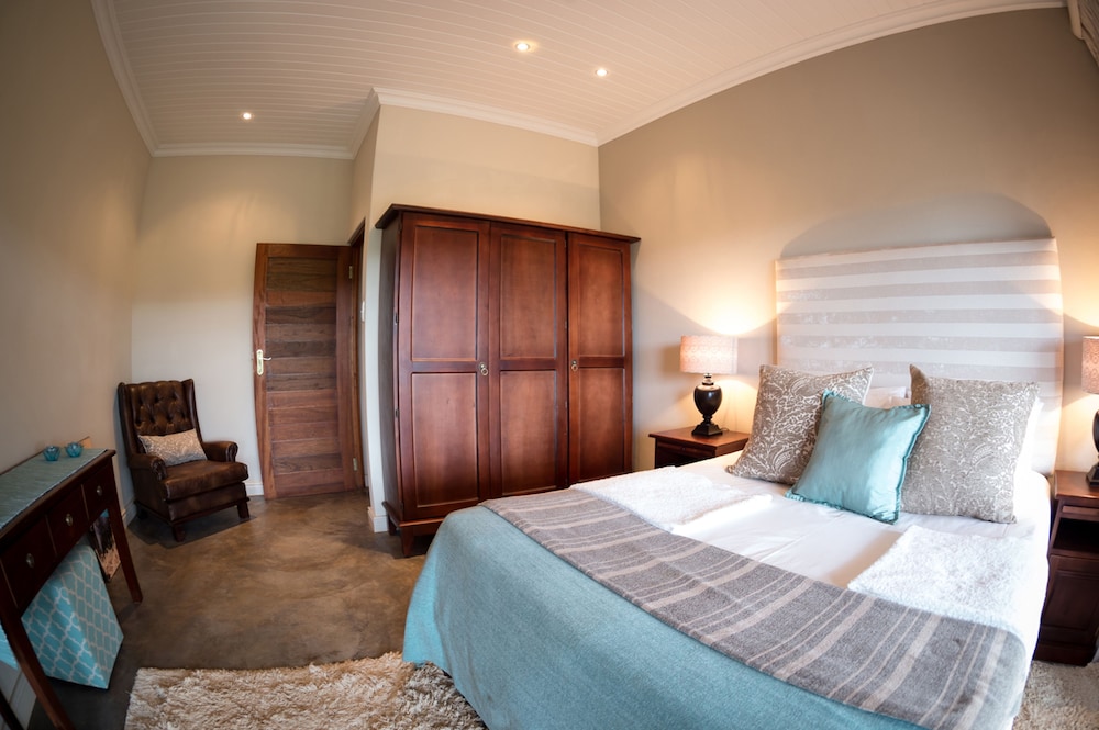 The Hilton Bush Lodge 13/45