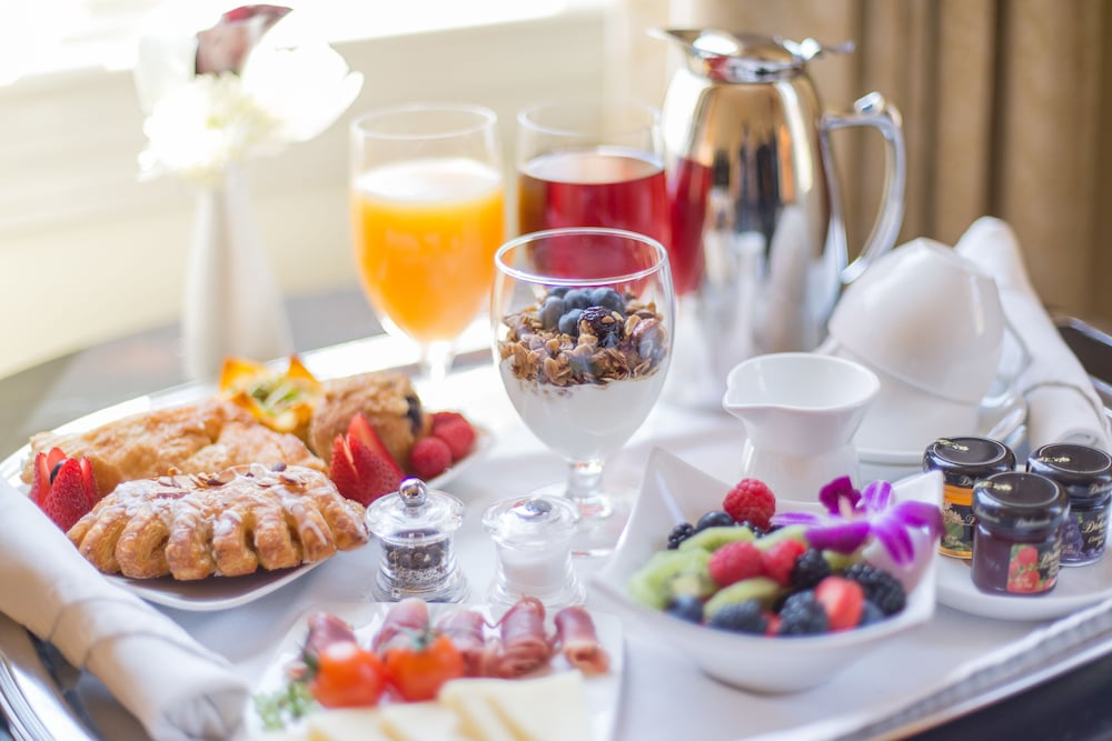 French Quarter Inn 37/44