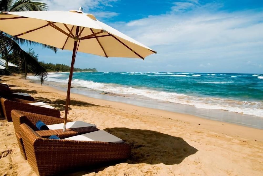 Villa Montana Beach Resort 69/75