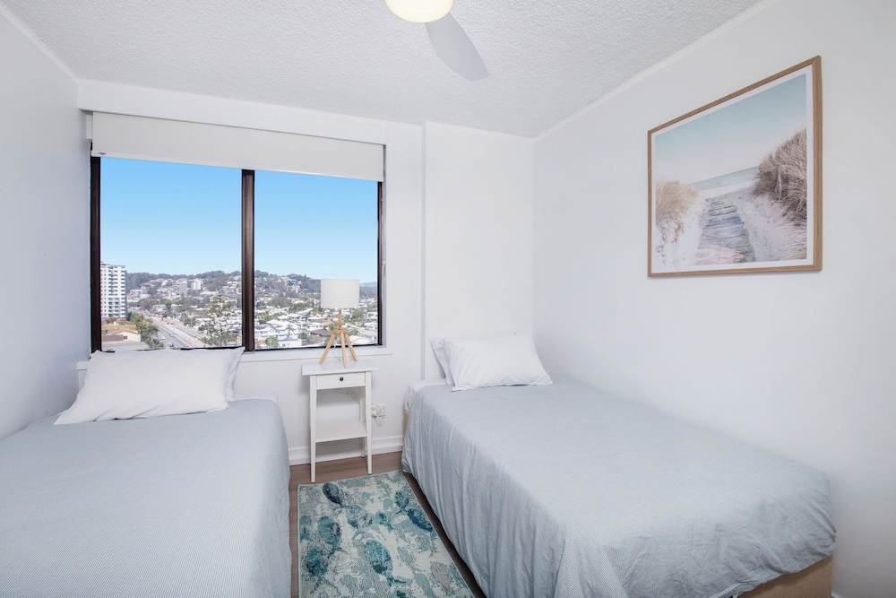 HORIZONS HOLIDAY APARTMENTS 28/79