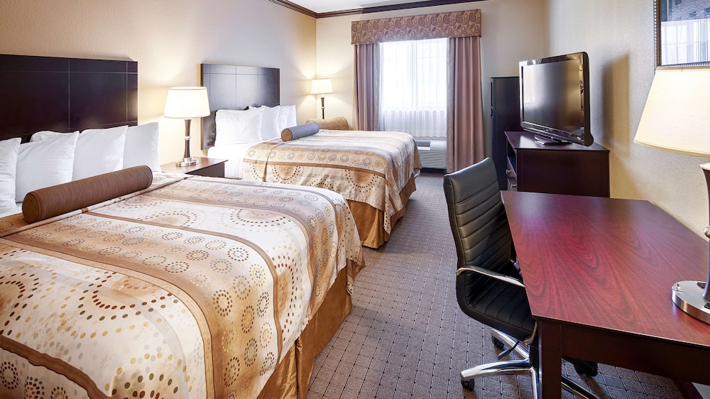 غرفة قياسية بسريرين كوين لذوي الإعاقة