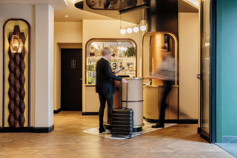 Hotel Riesner 7/50