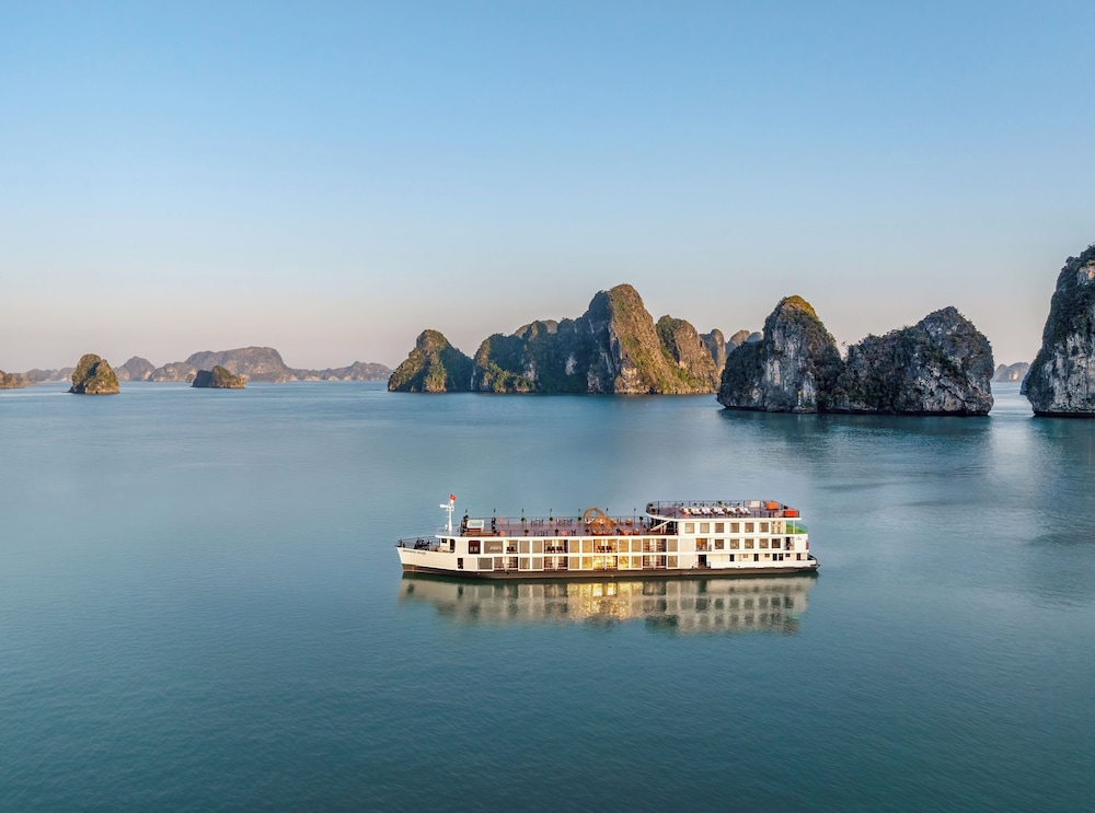 Indochine Cruise Lan Ha Bay 40/50