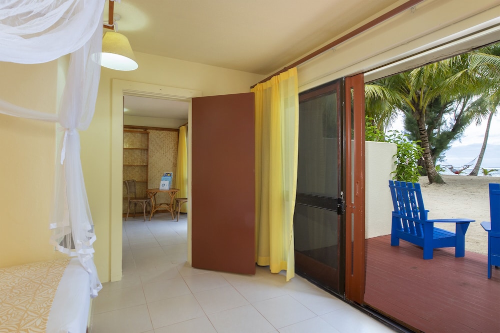 The Rarotongan Beach Resort & Lagoonarium 6/42