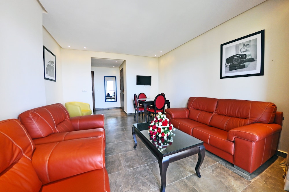 Mnar Castle Apartments 30/75
