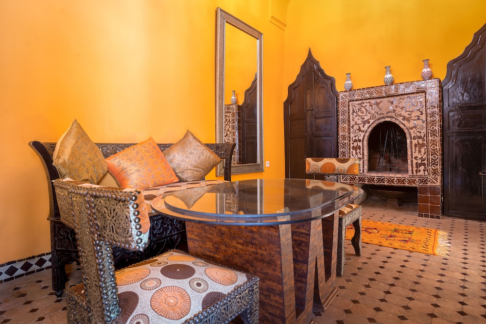 Riad Ben Tachfine 37/50