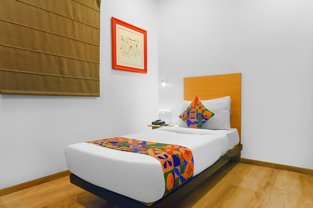Akash Ganga Hotel 12/48