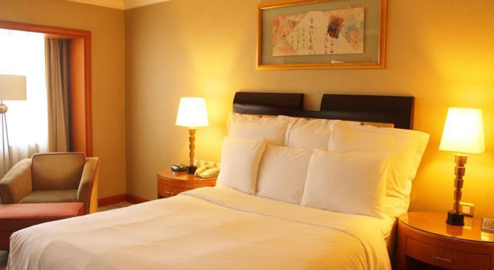 Boyue Beijing Hotel 7/29