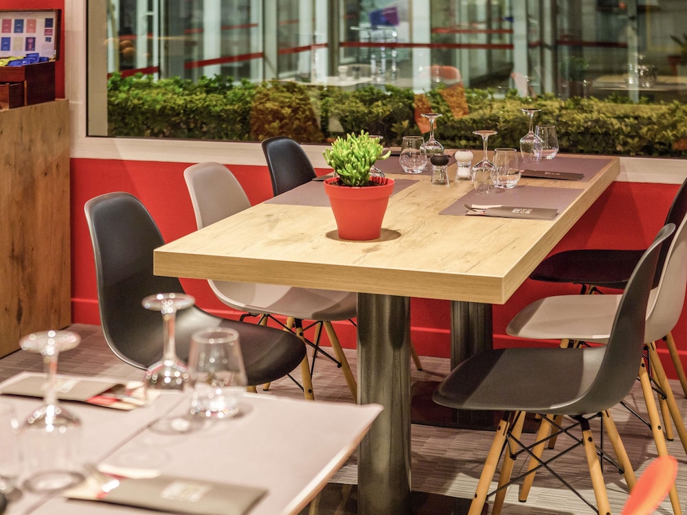 Ibis Perpignan Sud Saint Charles 44/56