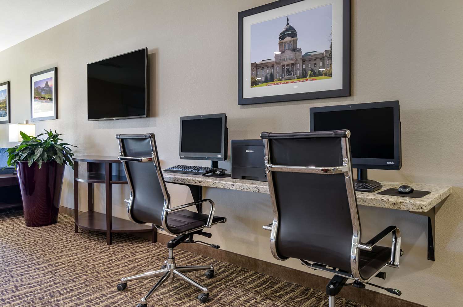 Comfort Suites Helena Airport 32/36