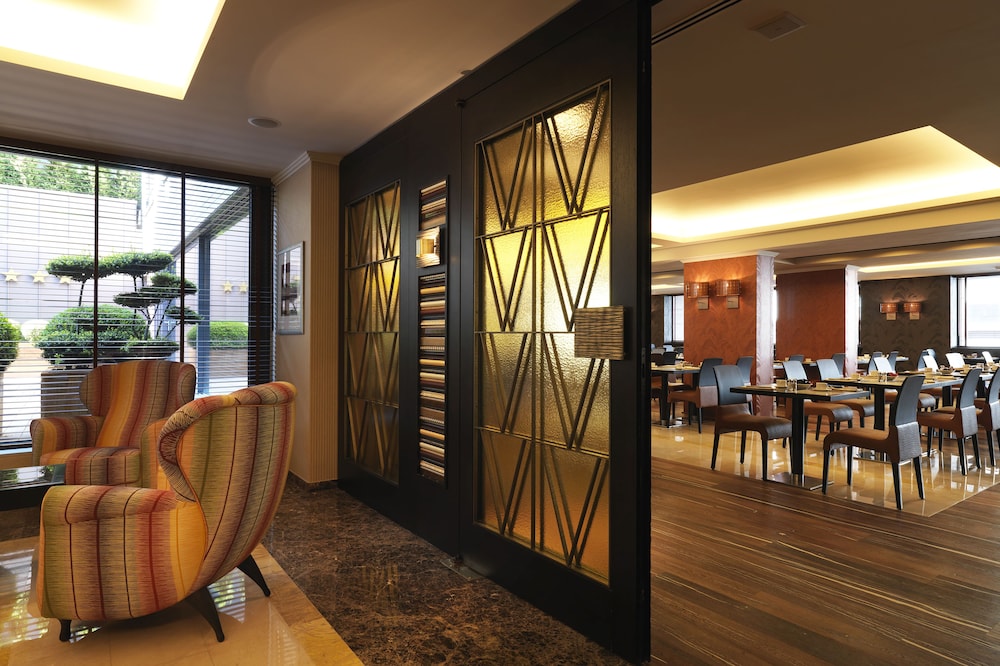 TOP CityLine Hotel Hyllit 61/68