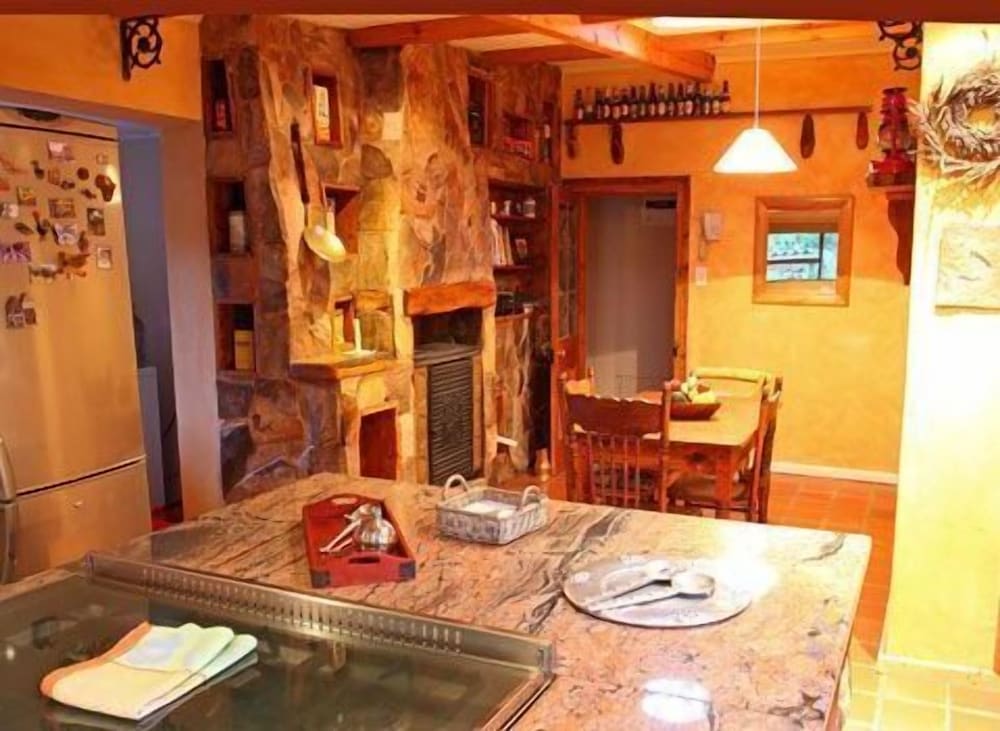 The Old Trading Post - Guest House 32/50