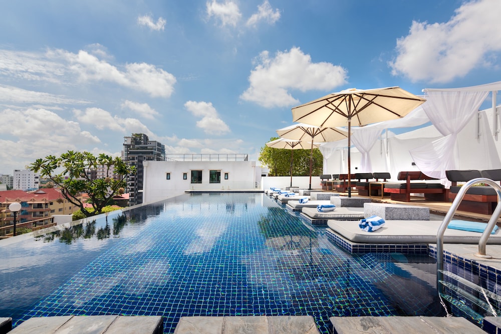 Patio Hotel & Urban Resort 46/73