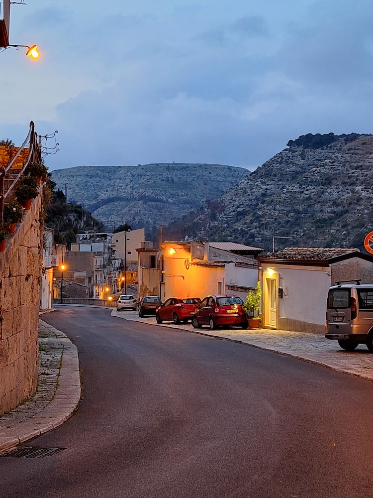Terra Del Sole Ibla 36/50