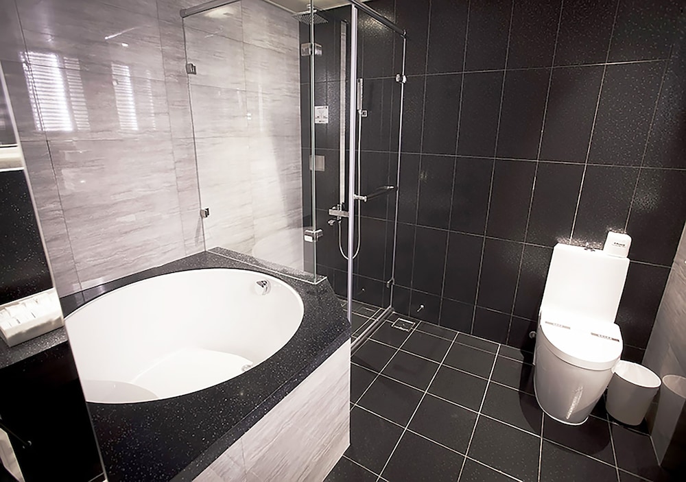 Royal Group Hotel Minghua Branch 7/43