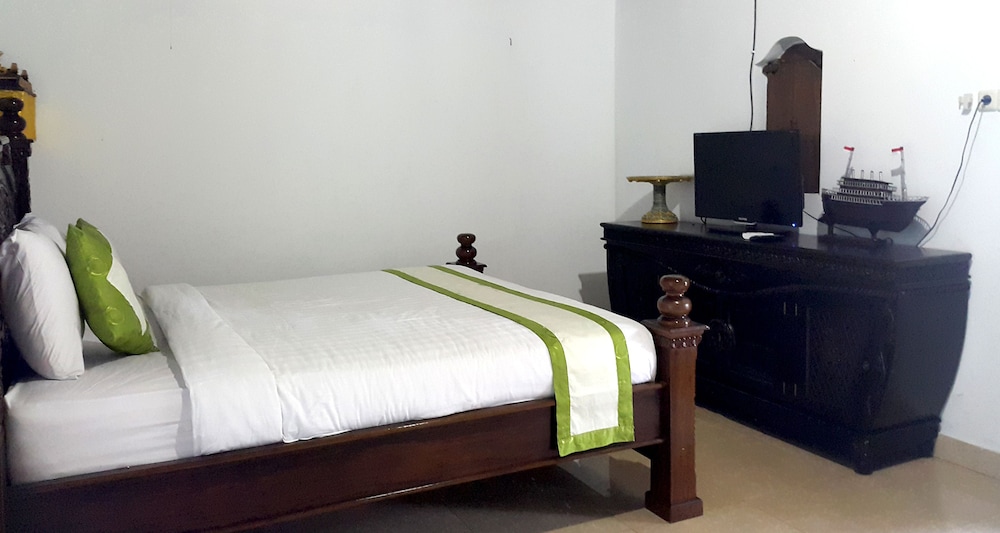 Wahyu Dewata Villa 12/50