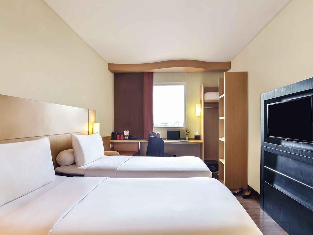 Ibis Surabaya City Center 15/61