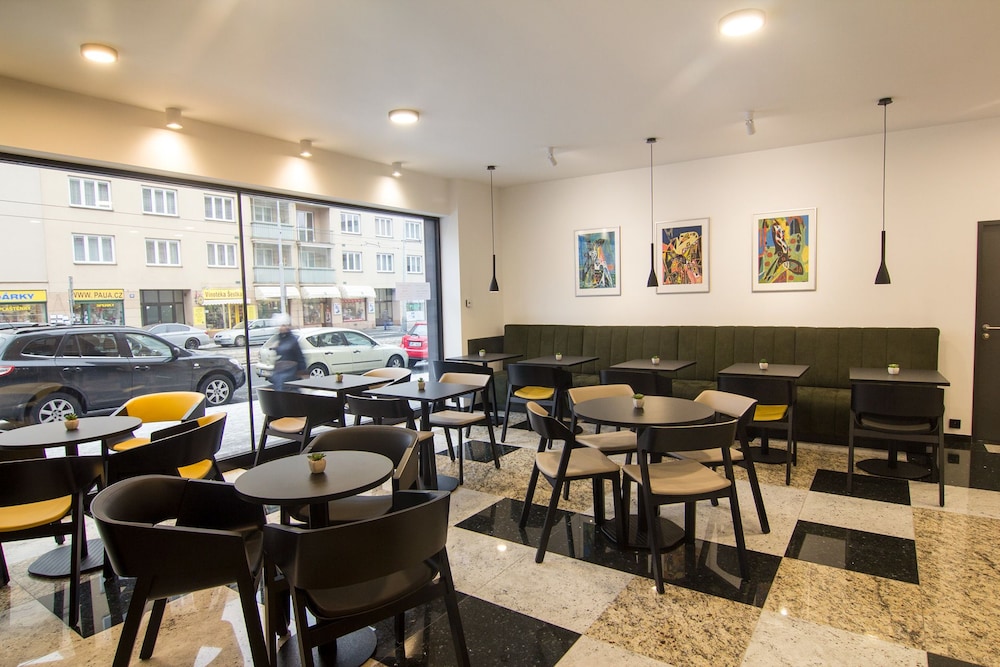 Hotel Valcha 36/48