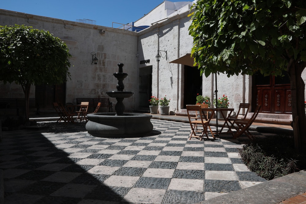 Hotel San Agustin Posada Del Monasterio Arequipa 55/56