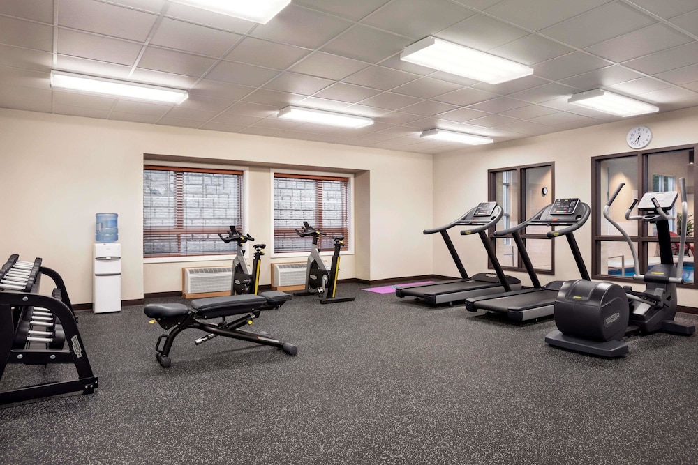 Microtel Inn And Suites By Wyndham Val-D Or 16/26