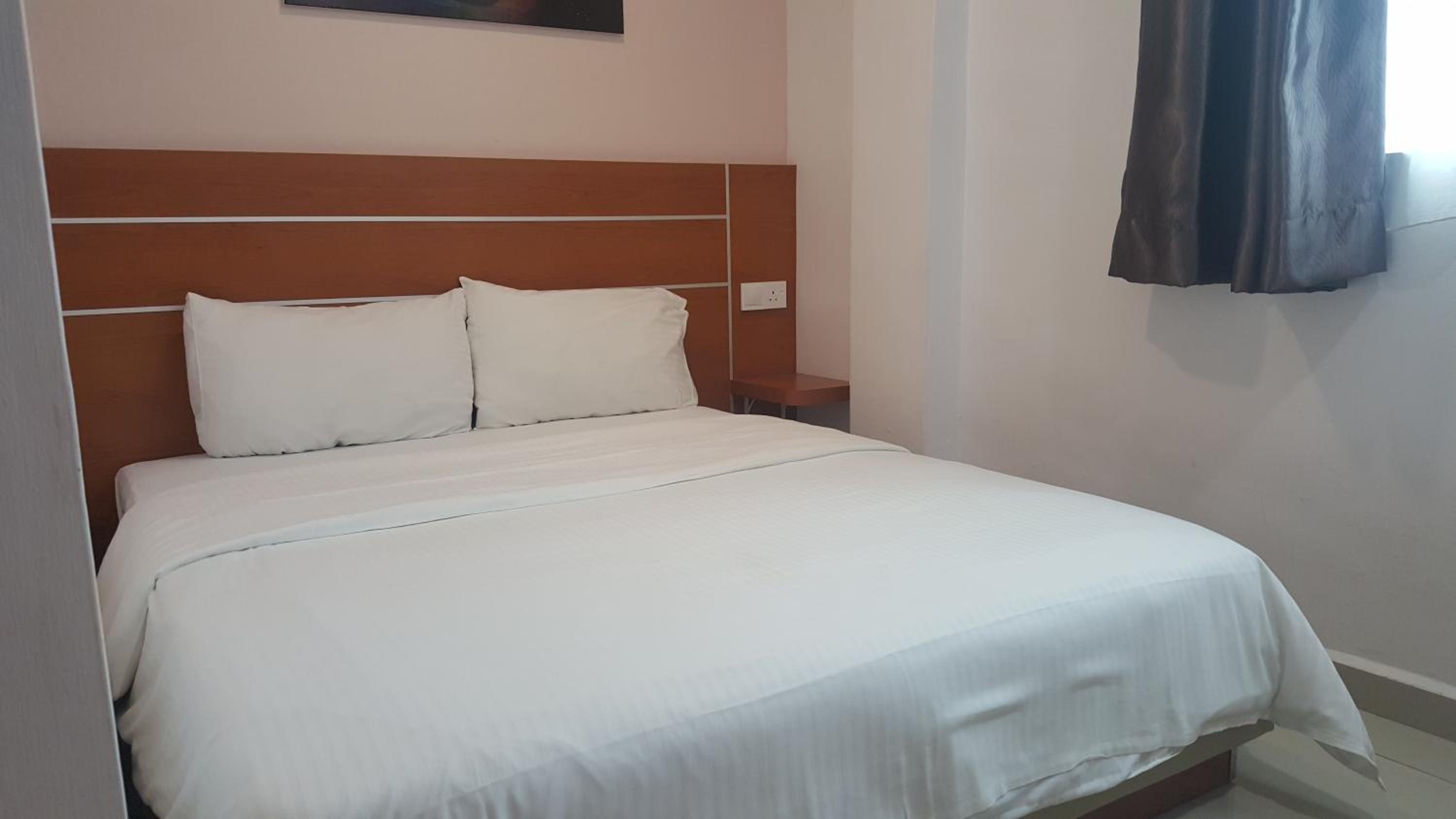DOTA Hotel 12/28