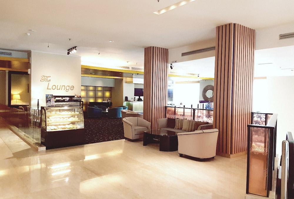Aryaduta Palembang 25/50