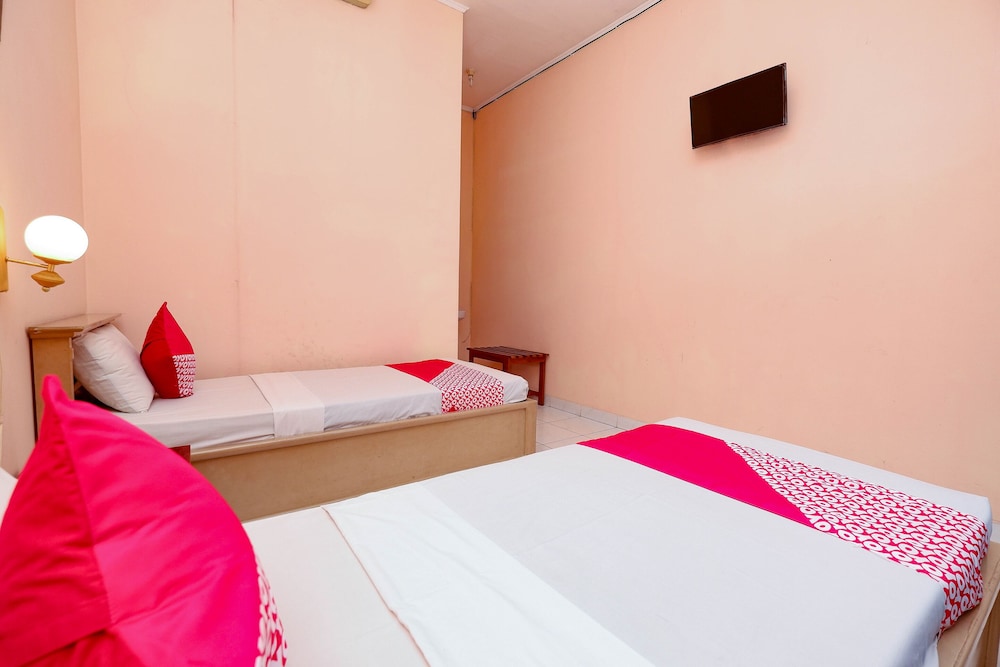 OYO 2495 Hotel Wijaya 32/50