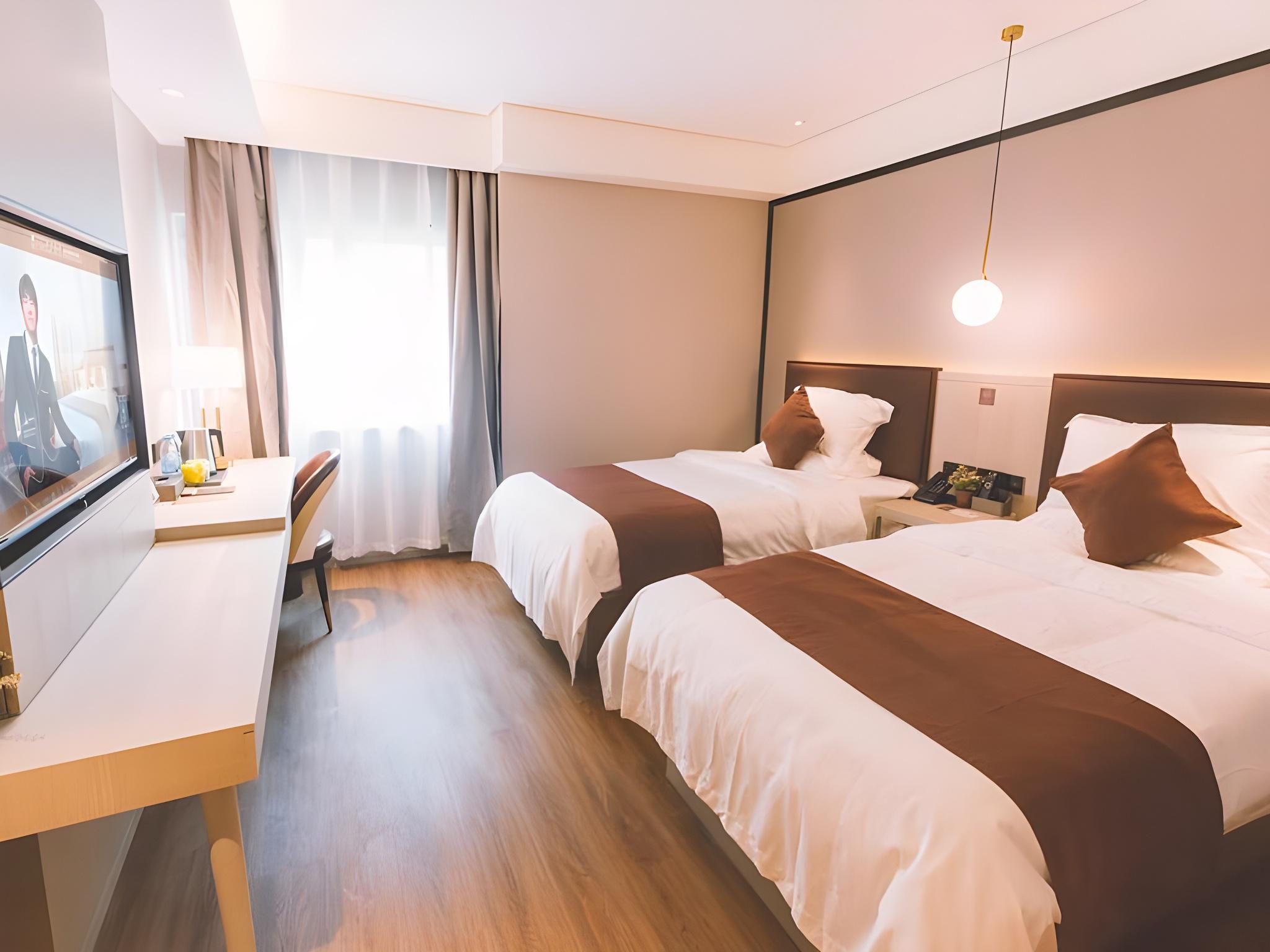 Gya, Twin Beds