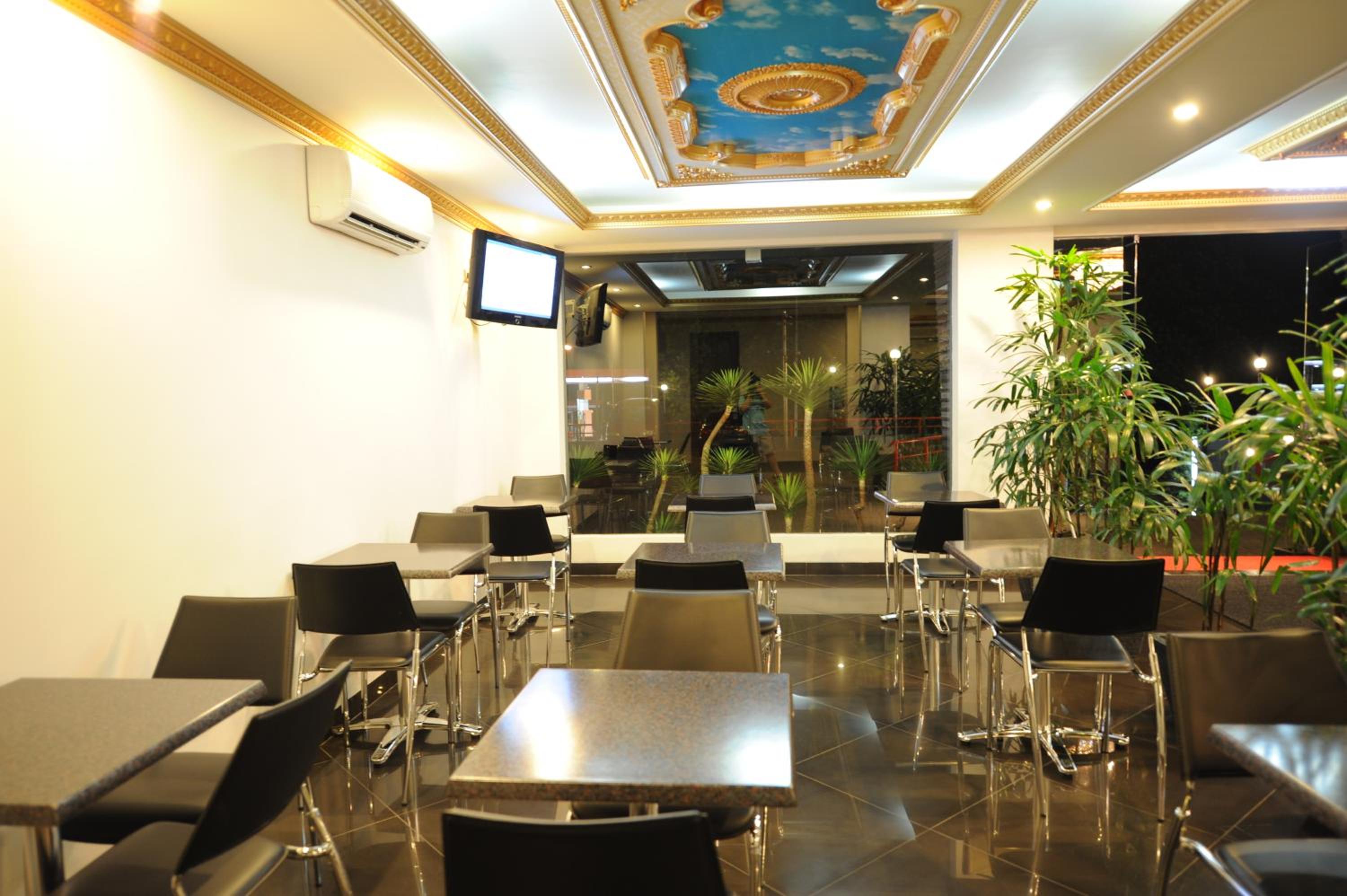 Wirton Dago Hotel 24/49