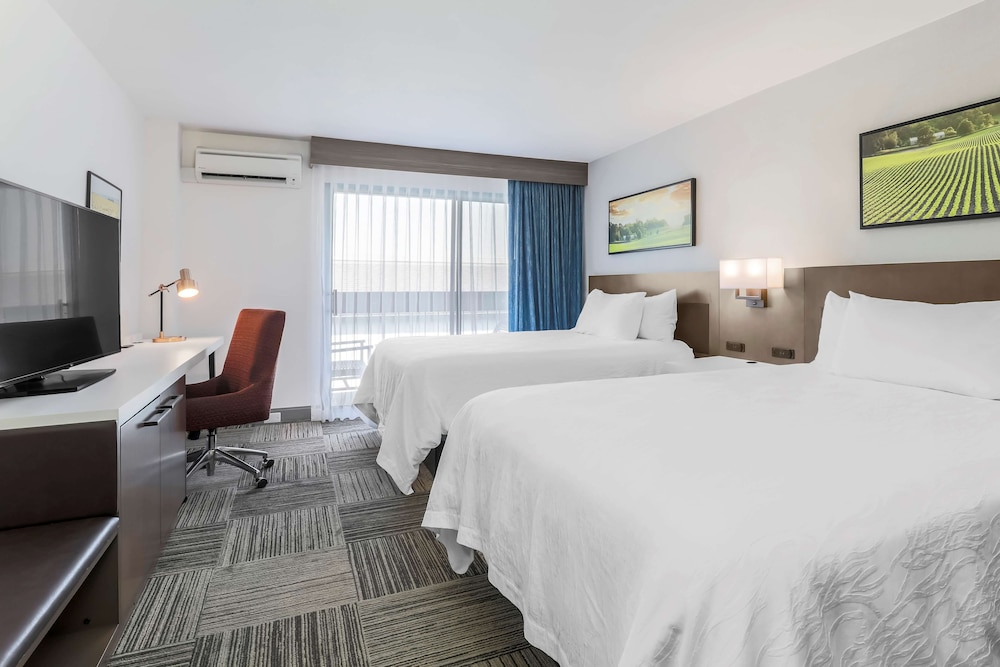 Hilton Garden Inn Davis Downtown 9/40